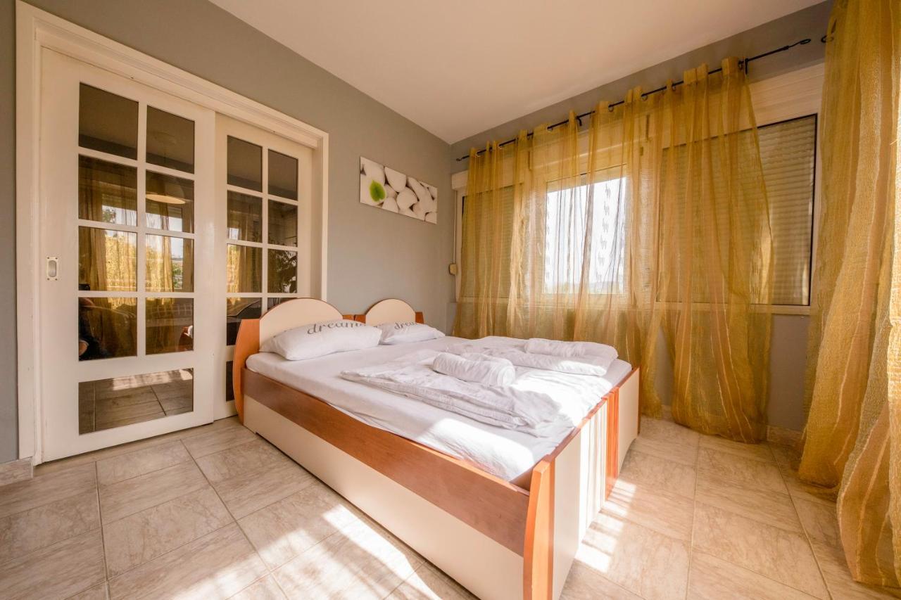 Apartmani Ana & Milo Lopar Esterno foto