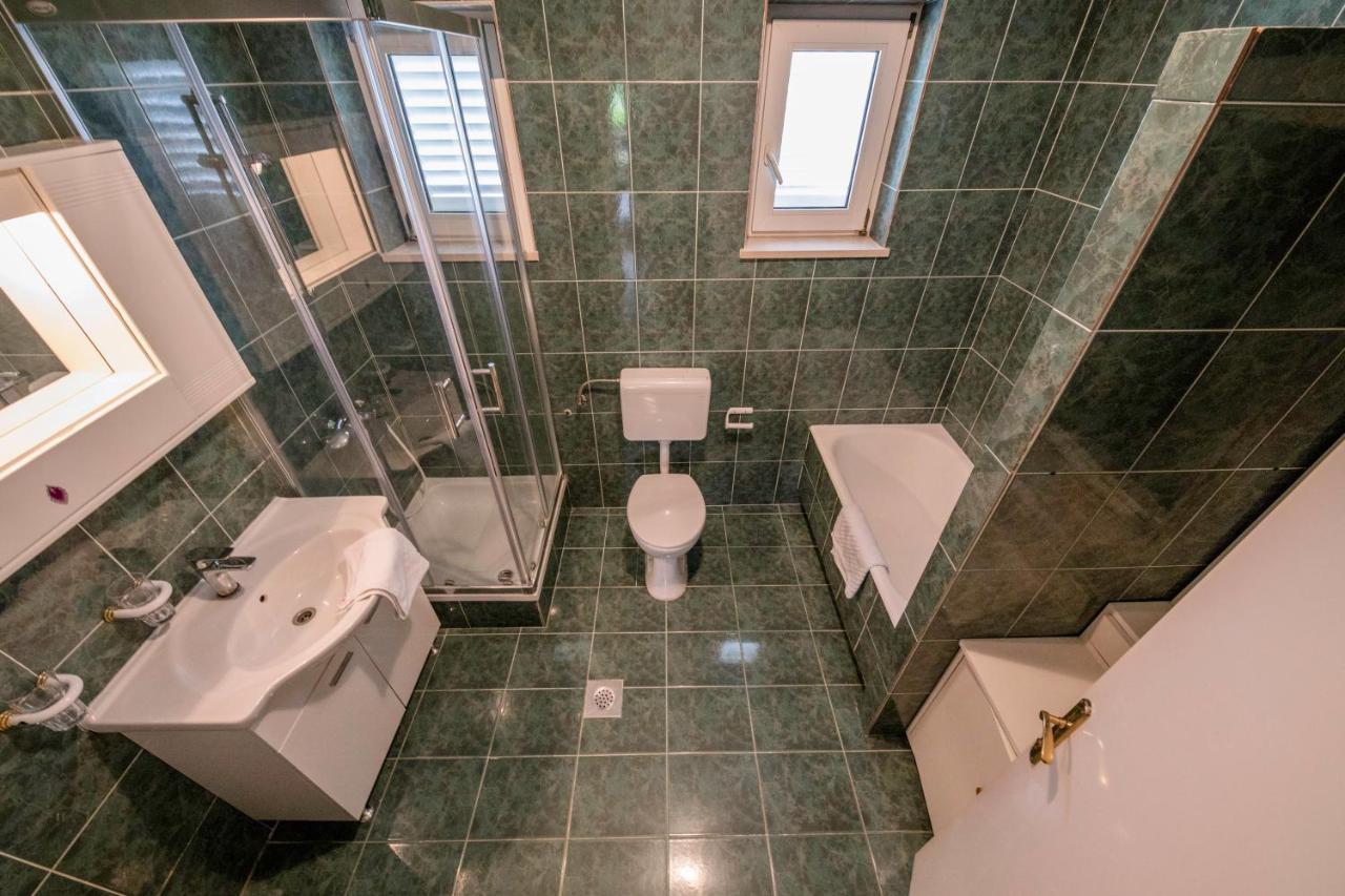 Apartmani Ana & Milo Lopar Esterno foto
