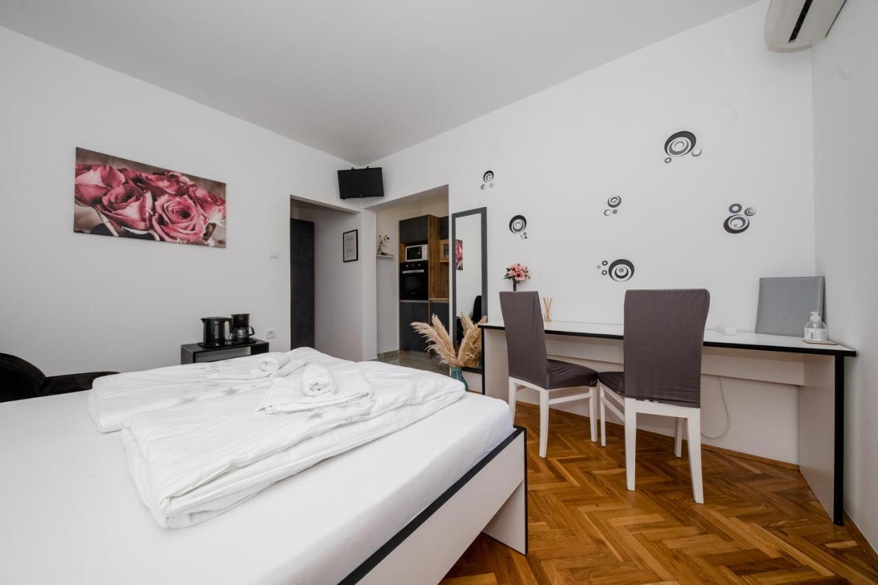 Apartmani Ana & Milo Lopar Esterno foto