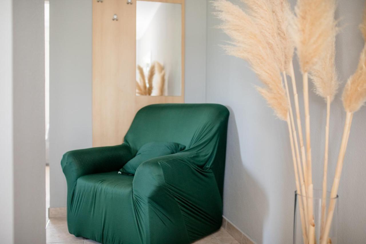 Apartmani Ana & Milo Lopar Esterno foto
